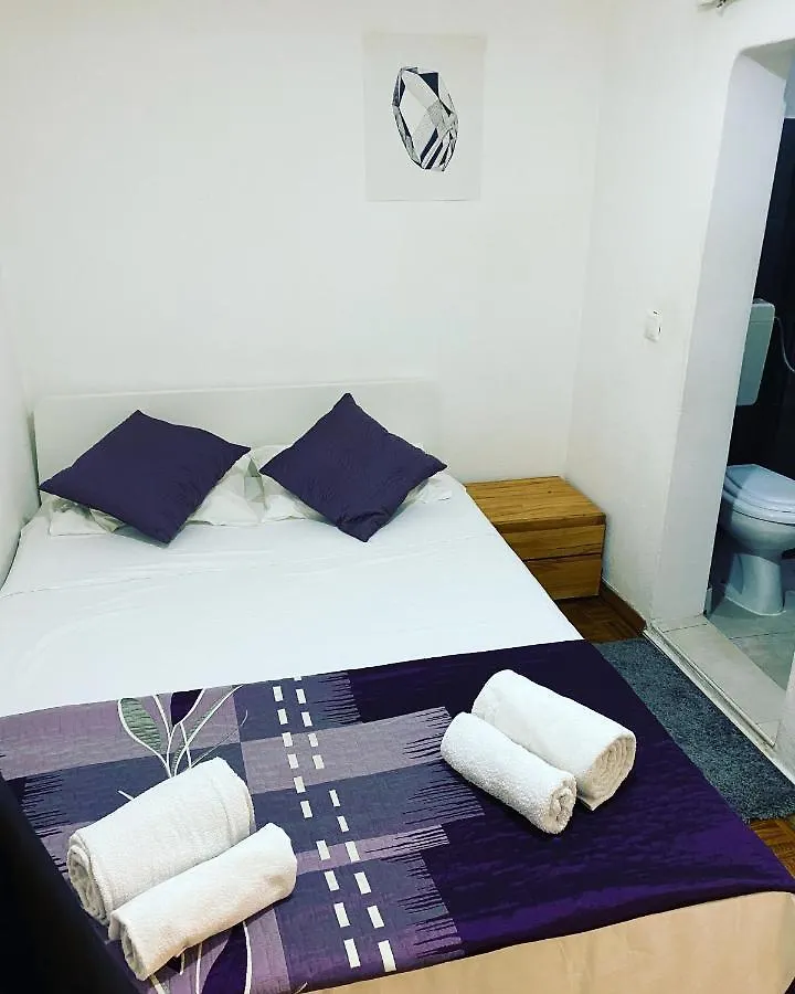 Apartamento Bairro Alto Lisboa 0*,